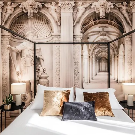 4 Bedrooms, Luxury 5 Minutes From The Colosseum Jacuzzi Rom