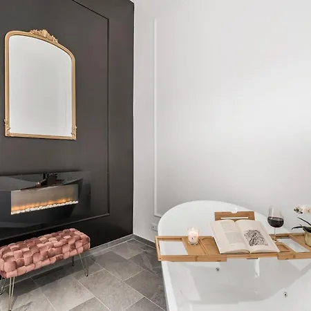 Lejlighed 4 Bedrooms, Luxury 5 Minutes From The Colosseum Jacuzzi *