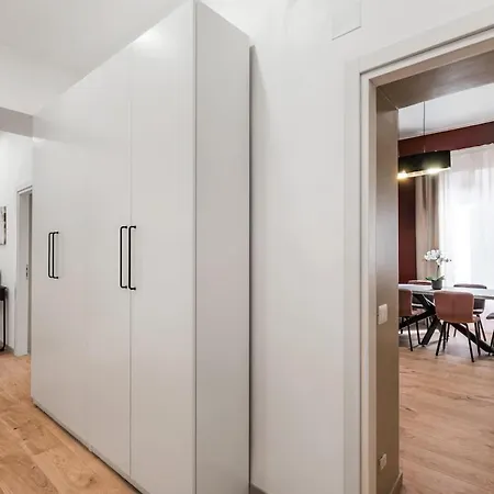 4 Bedrooms, Luxury 5 Minutes From The Colosseum Jacuzzi Lejlighed *